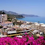 Сasa de vacaciones Canovas - Nueva - Pueblo Andaluz 70 Nerja