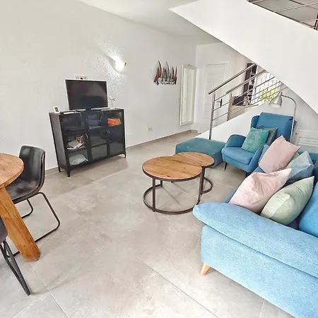 Сasa de vacaciones Canovas - Nueva - Pueblo Andaluz 70 *