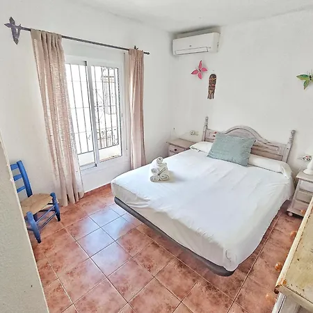 Сasa de vacaciones Canovas - Nueva - Pueblo Andaluz 70 *