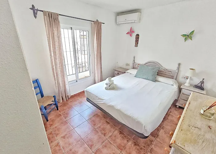 Сasa de vacaciones Canovas - Nueva - Pueblo Andaluz 70 *